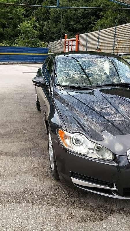 Usata Jaguar XF Premium Luxury 241 CV (177 kW) 2011 Nero Berlina