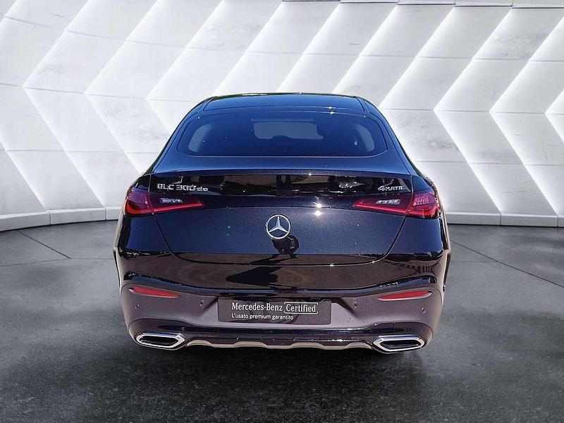 Nuova Mercedes GLC300e AMG Line Premium 333 CV (244 kW) 2025 Nero Coupé