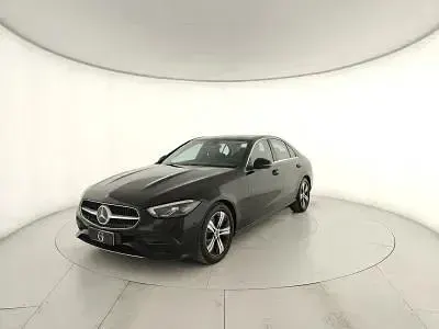 Usata Mercedes 220 Advanced 197 CV (144 kW) 2024 Grigio Station wagon