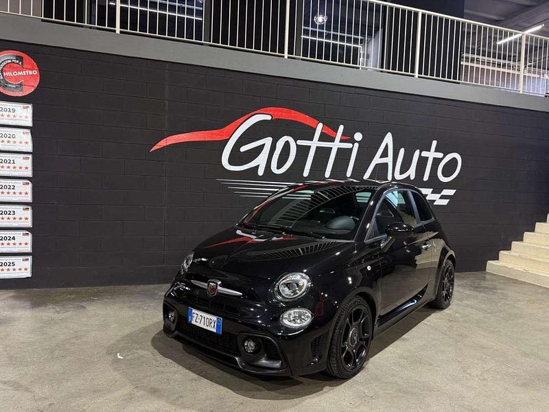 Nero Usata 2020 Abarth 595 Turismo Due volumi | 17.000 € (Buon prezzo) - Immagine 1/4