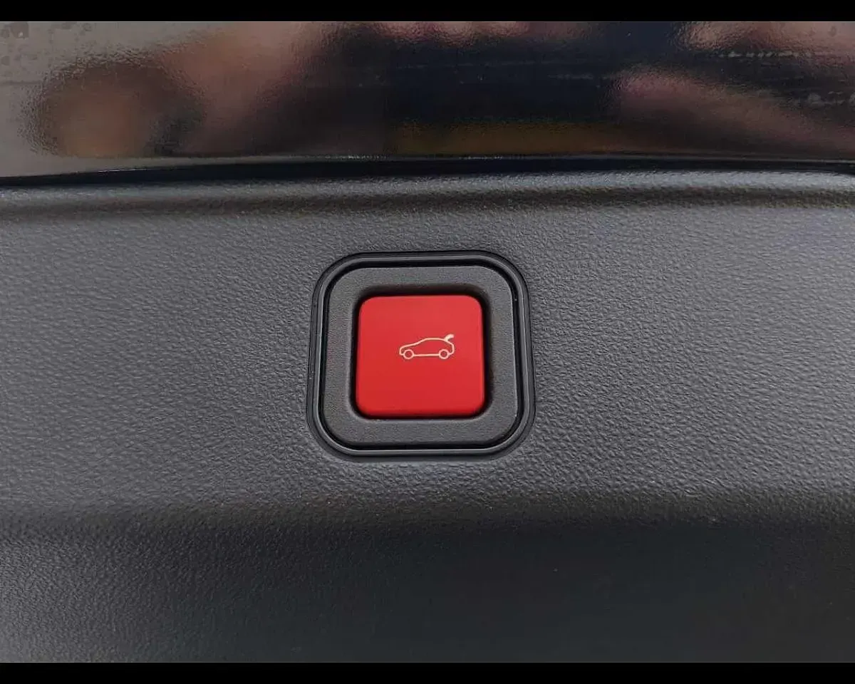 Usata Fiat 600 La Prima 110 CV (80 kW) 2025 Nero SUV