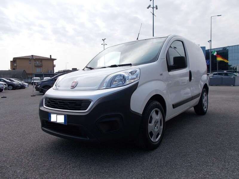 Bianco Usata 2021 Fiat Fiorino Monovolume | 11.400 € (Cara) - Immagine 1/4