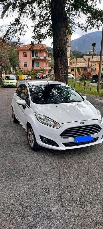Usata Ford Fiesta Titanium 80 CV (58 kW) 2016 Bianco Berlina