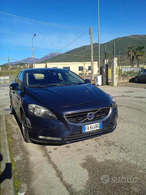 Usata Volvo V40 115 CV (84 kW) 2013 Station wagon