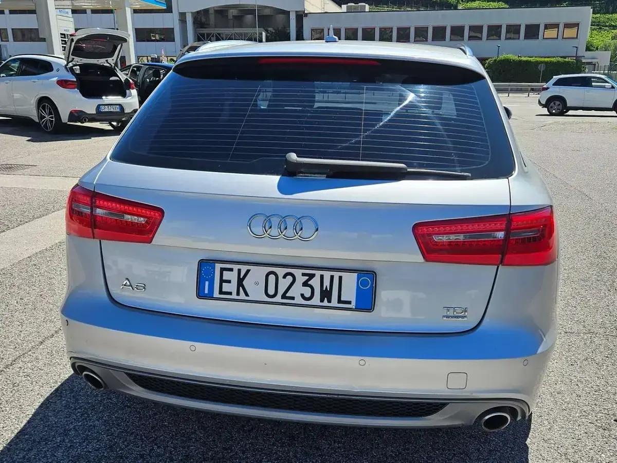 Usata Audi A6 S-Line 245 CV (180 kW) 2011 Argento Station wagon