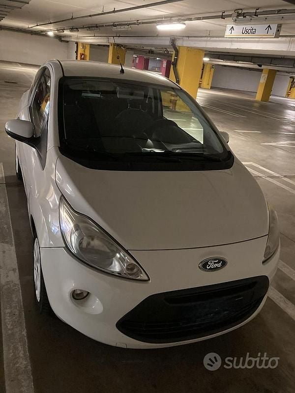 Usata Ford Ka 69 CV (50 kW) 2011 Bianco Utilitaria