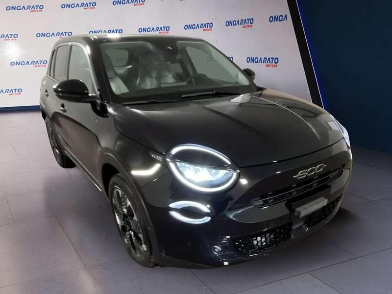 Nuova Fiat 600 La Prima 110 CV (80 kW) 2025 Nero SUV