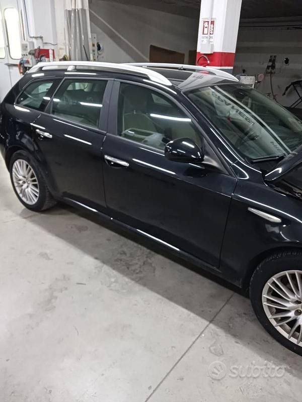 Usata Alfa Romeo 159 150 CV (110 kW) 2009 Nero Station wagon