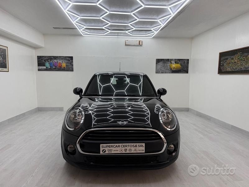 Usata Mini One D Business 95 CV (69 kW) 2019 Nero Utilitaria