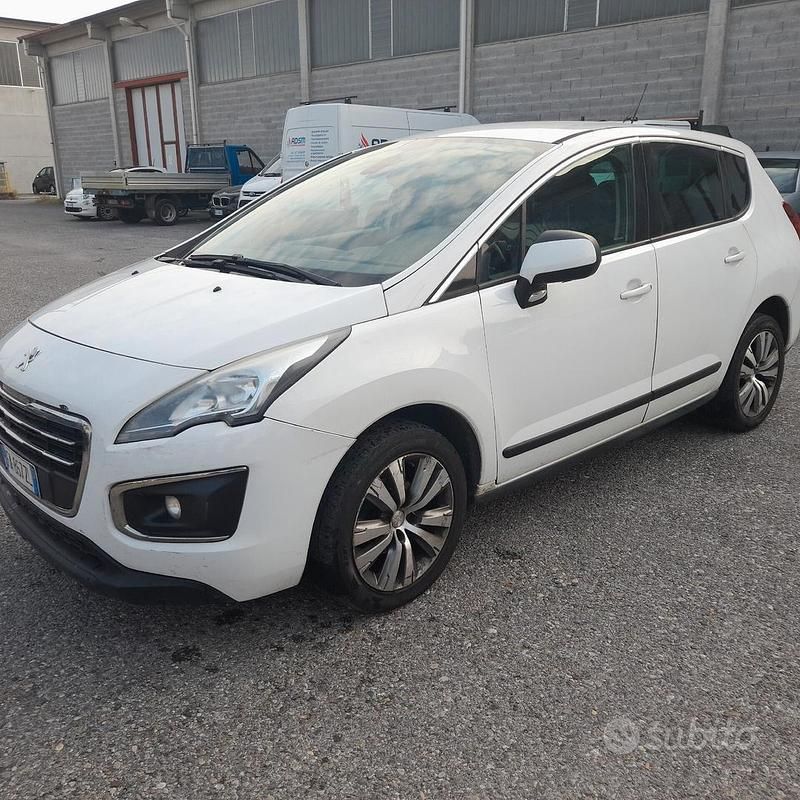 Usata Peugeot 3008 Crossway 150 CV (110 kW) 2015 Bianco Berlina
