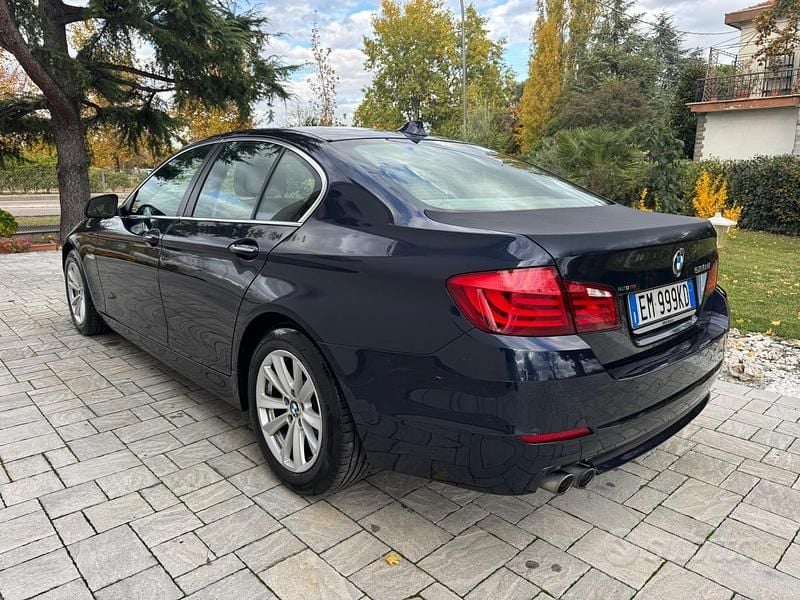 Usata BMW 520 184 CV (135 kW) 2012 Blu/azzurro Berlina