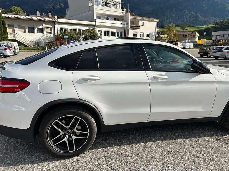 Usata Mercedes GLC250 Avantgarde 204 CV (150 kW) 2018 Bianco SUV