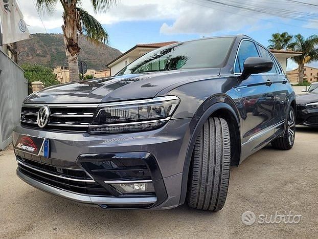 Usata VW Tiguan R-line 190 CV (139 kW) 2018 Grigio SUV