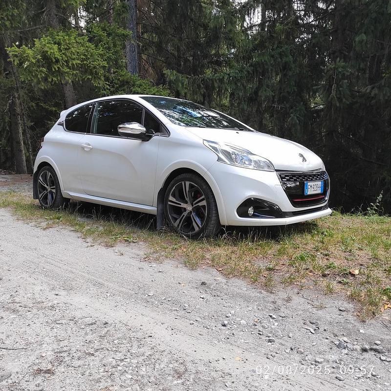 Usata Peugeot 208 GTi 2017 Bianco Utilitaria