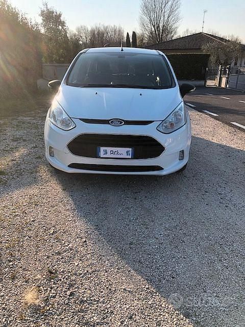 Usata Ford B-MAX 100 CV (73 kW) 2014 Bianco Monovolume