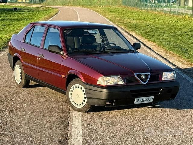 Usata Alfa Romeo 33 88 CV (64 kW) 1993 Rosso Berlina