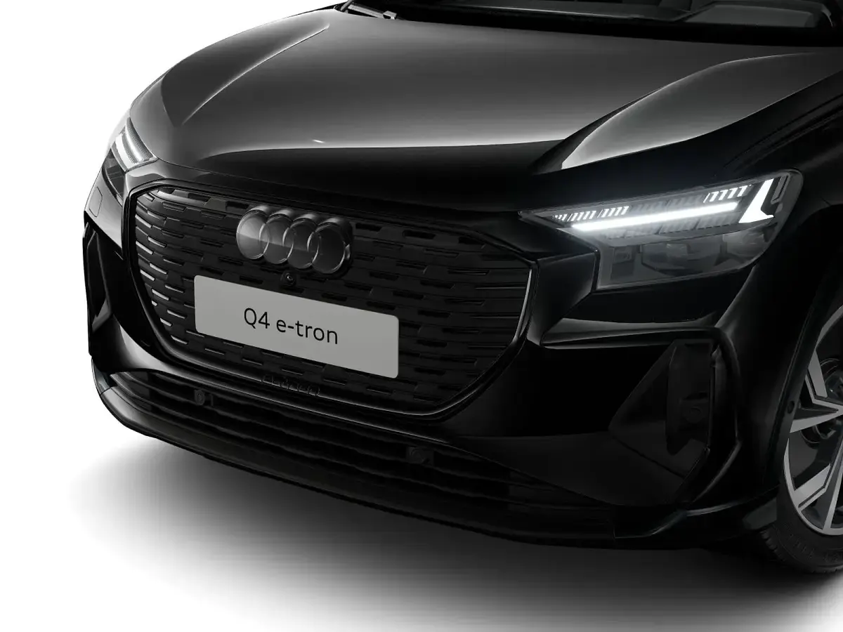 Nuova Audi Q4 Sportback e-tron S-Line 210 kW (286 CV) 2026 Nero mito metallizzato SUV