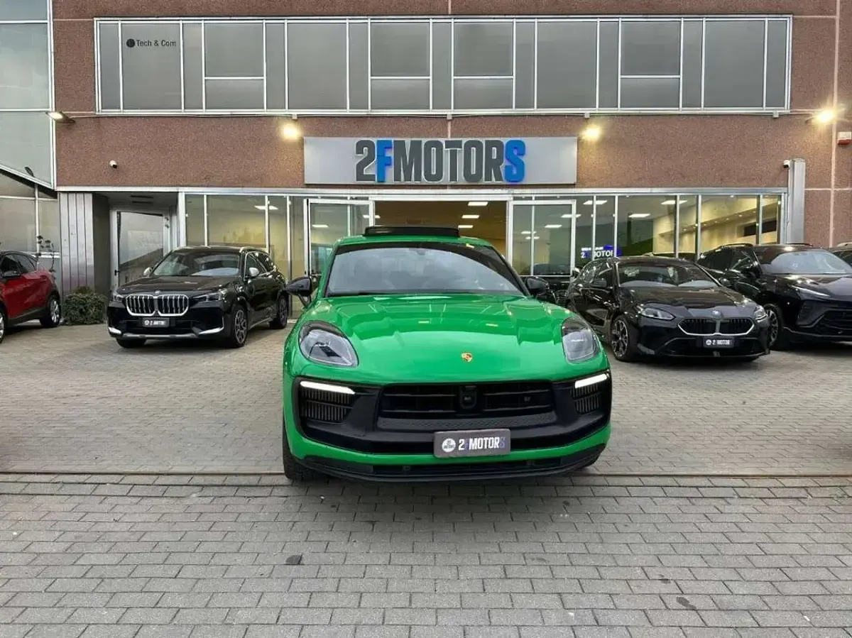 Usata Porsche Macan 441 CV (324 kW) 2022 Python green SUV