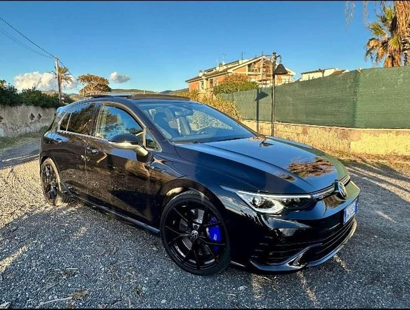 Usata VW Golf VIII R 320 CV (235 kW) 2023 Nero Berlina