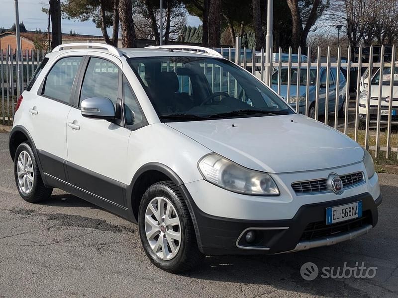 Usata Fiat Sedici 134 CV (98 kW) 2012 Bianco SUV