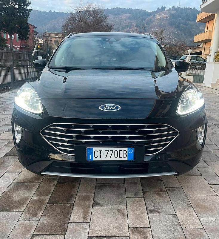 Usata Ford Kuga Titanium X 120 CV (88 kW) 2023 Nero SUV