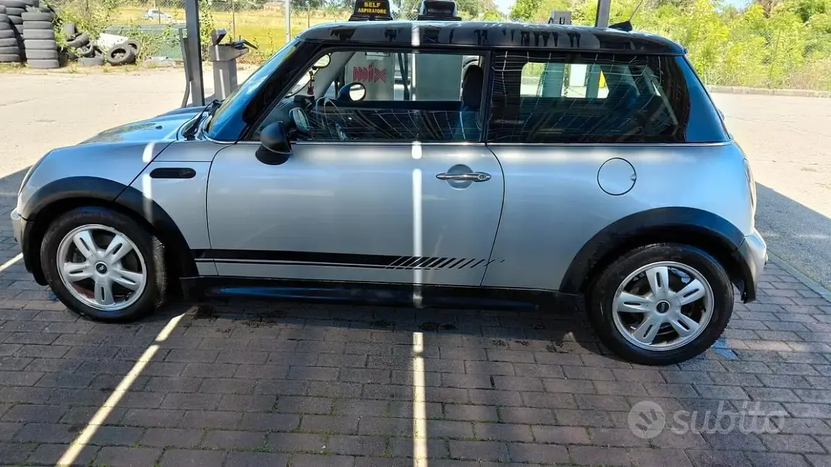 Usata Mini One D 75 CV (55 kW) 2005 Grigio Utilitaria