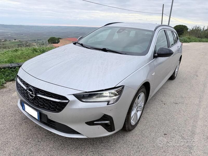 Usata Opel Insignia Business 122 CV (89 kW) 2021 Argento Station wagon