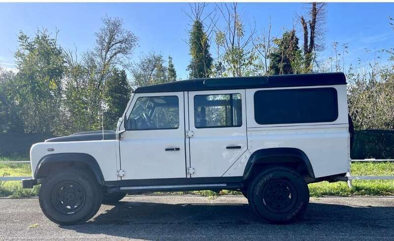 Usata 2007 Land Rover Defender SE SUV | 25.000 € (Ottimo prezzo) - Immagine 1/4