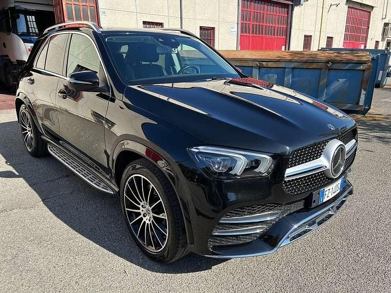 Usado Mercedes GLE300 AMG 245 CV (180 kW) 2019 Negro SUV