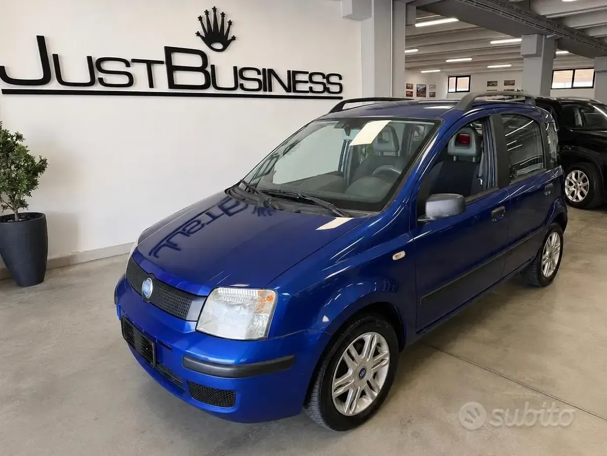 Usata Fiat Panda Dynamic 54 CV (39 kW) 2009 Blu Utilitaria