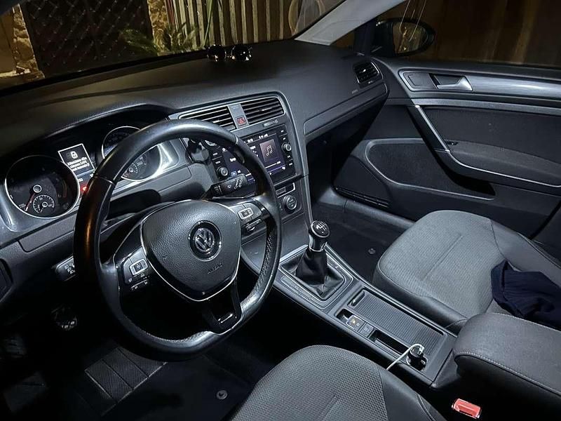 Usata VW Golf VII Business 116 CV (85 kW) 2018 Berlina