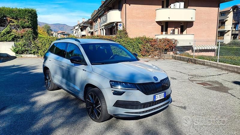 Usata Skoda Karoq SportLine 150 CV (110 kW) 2021 Grigio SUV