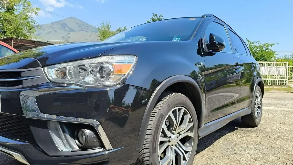 Usata Mitsubishi ASX Intense 114 CV (83 kW) 2019 Nero SUV