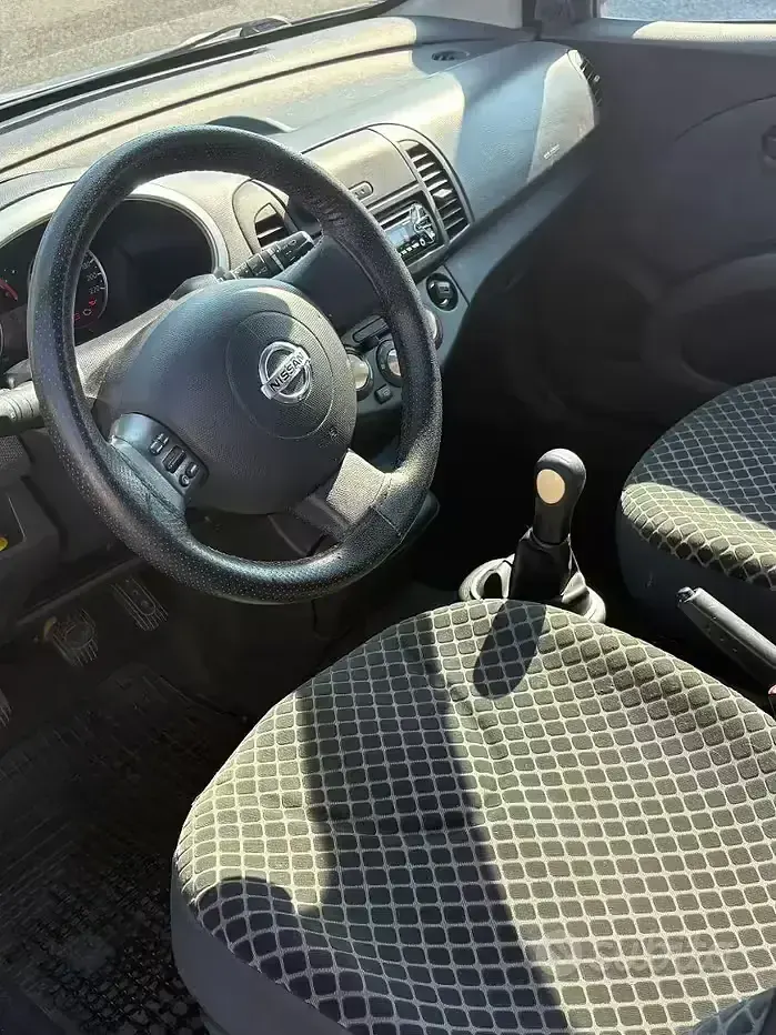 Usata Nissan Micra 80 CV (58 kW) 2007 Giallo Berlina