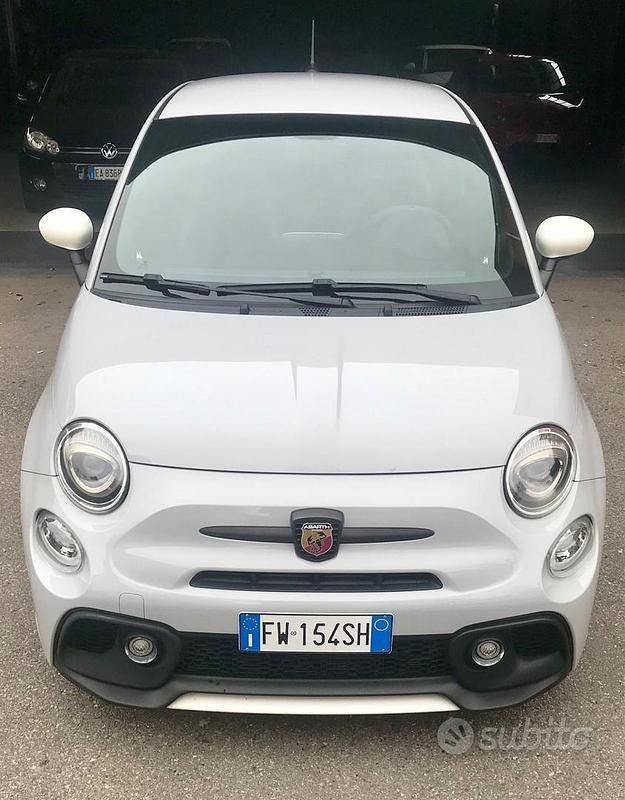Usata Abarth 595 Esseesse 180 CV (132 kW) 2019 Grigio Berlina