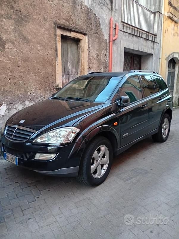 Usata SsangYong Kyron 141 CV (103 kW) 2008 Nero SUV