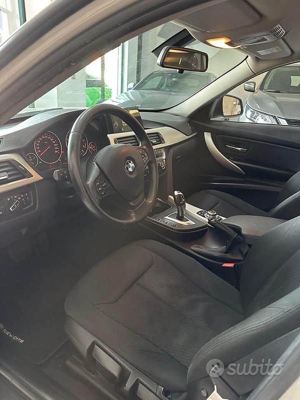 Usata BMW 318 150 CV (110 kW) 2017 Bianco Berlina