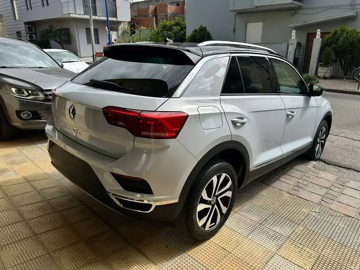 Usata VW T-Roc Active 116 CV (85 kW) 2022 Bianco SUV