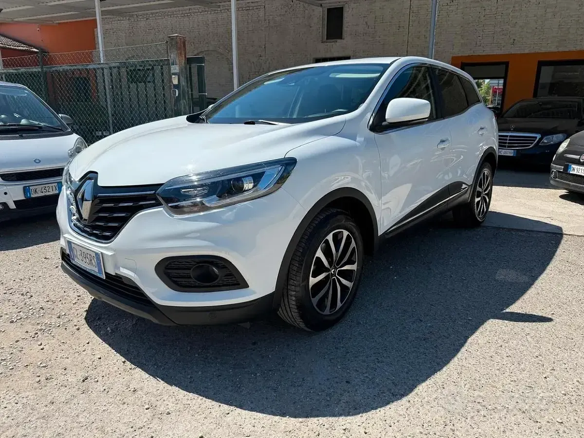 Usata Renault Kadjar Techno 116 CV (85 kW) 2022 Bianco SUV