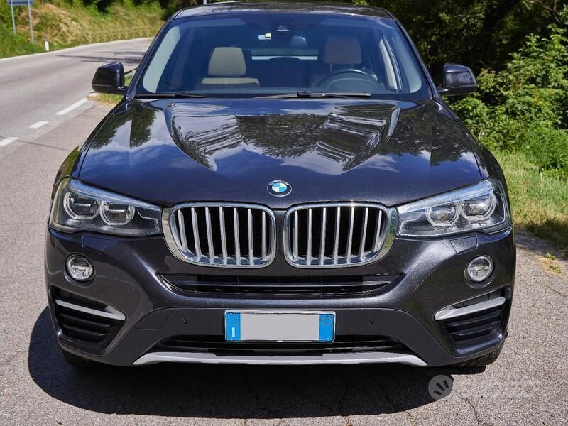 Usata BMW X4 Efficient Dynamics 184 CV (135 kW) 2017 Grigio SUV