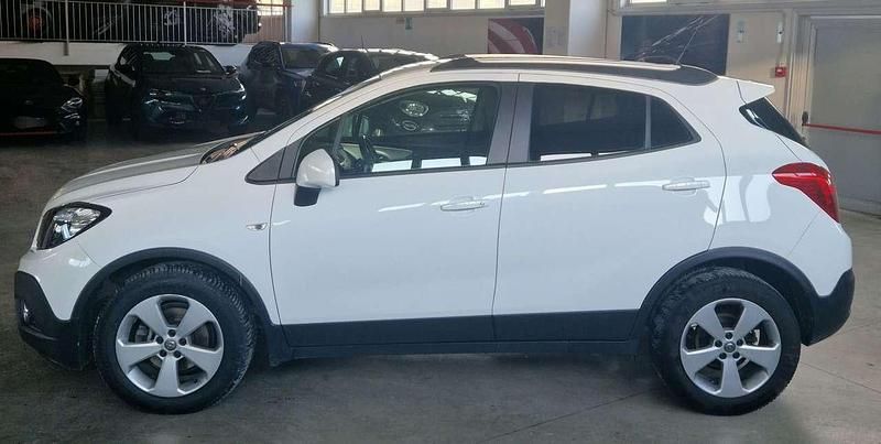 Usata Opel Mokka Cosmo 131 CV (96 kW) 2015 Bianco SUV