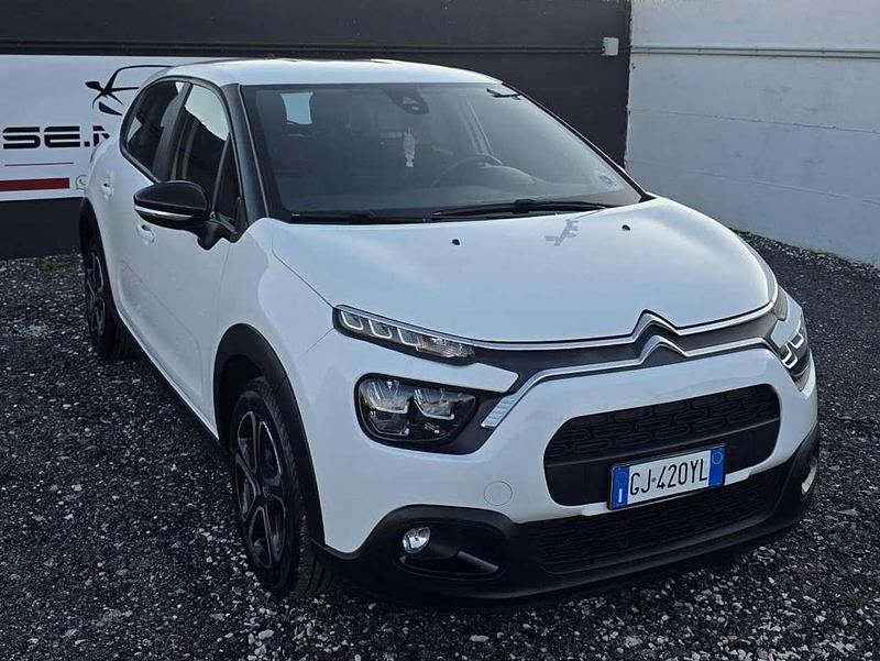 Usata Citroën C3 Shine 102 CV (75 kW) 2022 Bianco Utilitaria