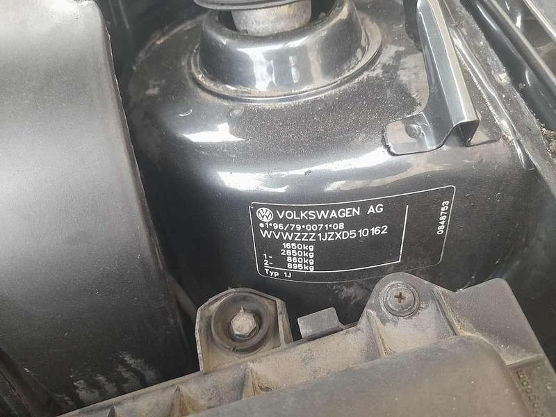 Usata VW Golf III Highline 101 CV (74 kW) 1999 Berlina