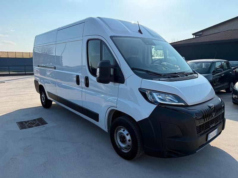 Usata Peugeot Boxer S 140 CV (102 kW) 2024 Bianco Furgone