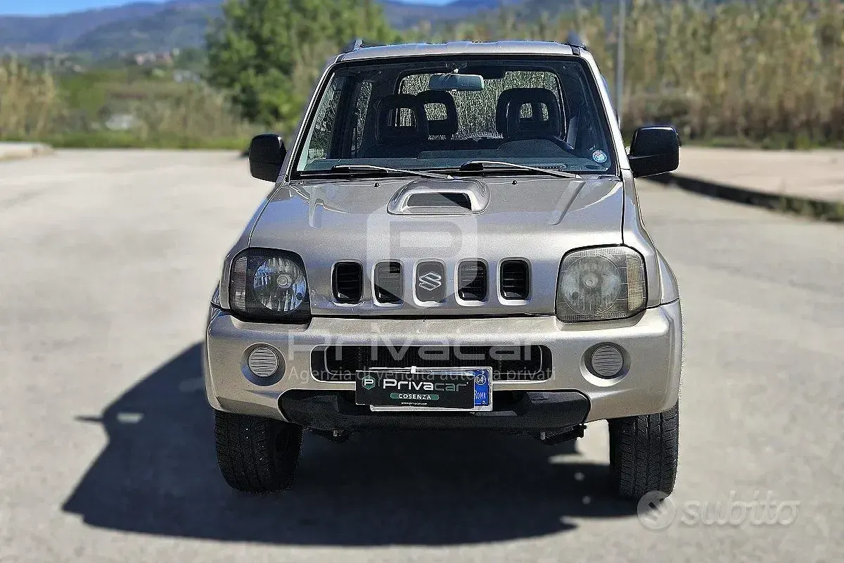 Usata Suzuki Jimny 65 CV (47 kW) 2004 Giallo SUV