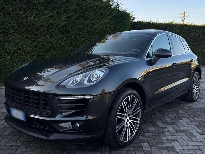 Grigio Usata 2016 Porsche Macan SUV | 23.000 € (Super prezzo) - Immagine 1/4