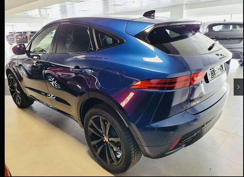 Usata Jaguar E-Pace R-Dynamic 309 CV (227 kW) 2022 Blu/azzurro SUV