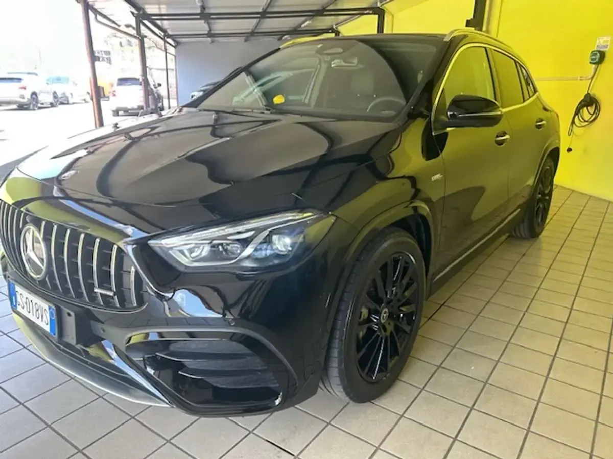 Usado Mercedes GLA35 AMG Premium 306 CV (225 kW) 2024 Other SUV