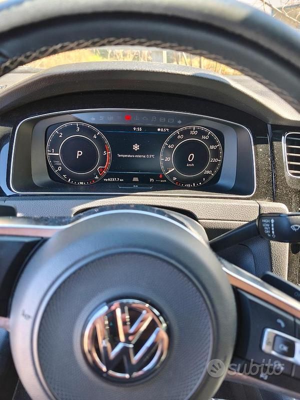 Usata VW Golf VII GTD 180 CV (132 kW) 2017 Berlina
