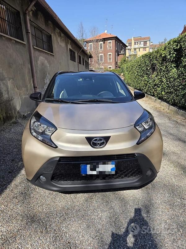 Usata Toyota Aygo X 72 CV (52 kW) 2023 SUV